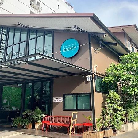 R 17 Living Hotel Bangkok Exterior foto